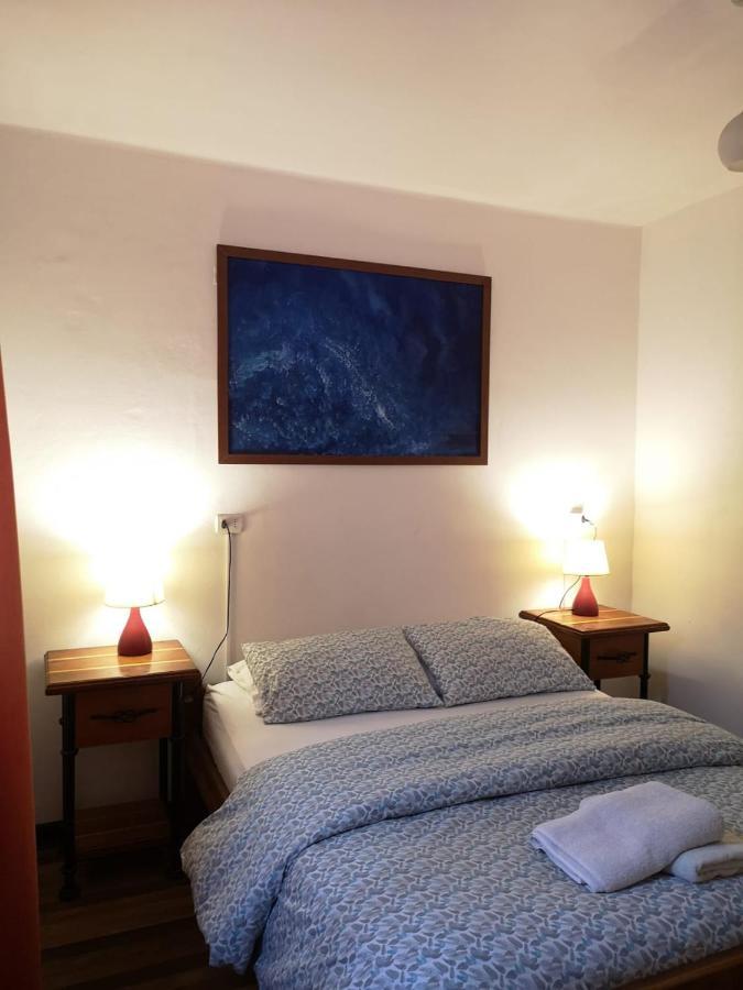 Hostal Vitalia Santiago Ngoại thất bức ảnh