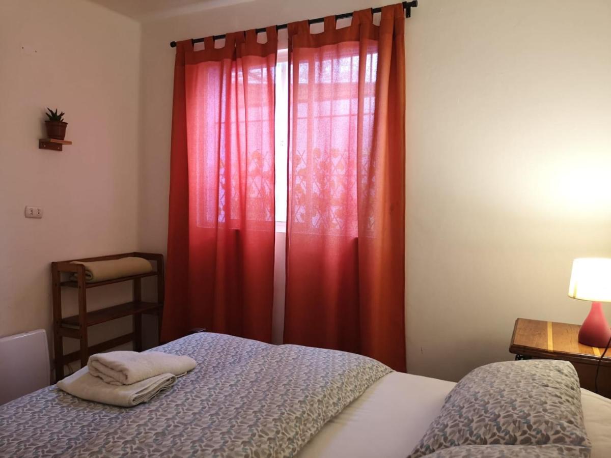 Hostal Vitalia Santiago Ngoại thất bức ảnh